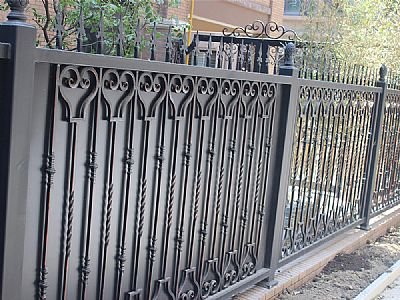 鐵藝圍墻護欄