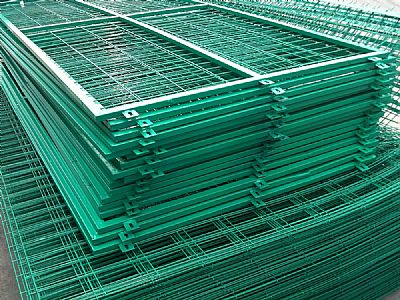 公路框架護(hù)欄網(wǎng)