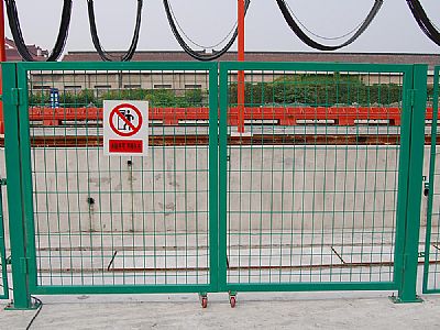 鐵路防護護欄網