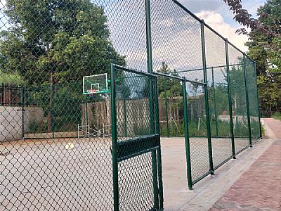 運(yùn)動(dòng)場(chǎng)護(hù)欄網(wǎng)