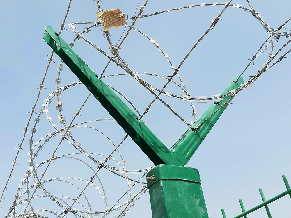 機(jī)場防護(hù)護(hù)欄網(wǎng)