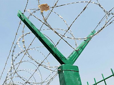 機場防護護欄網