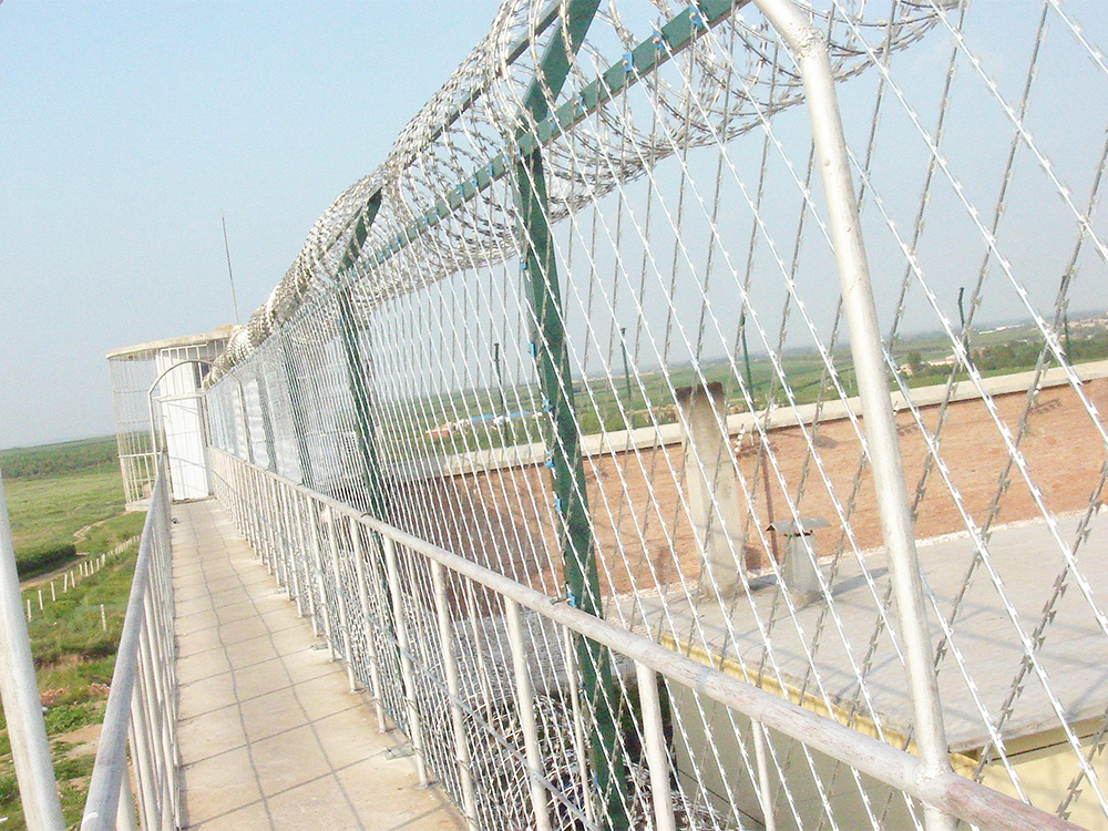 軍事監(jiān)獄護(hù)欄網(wǎng)