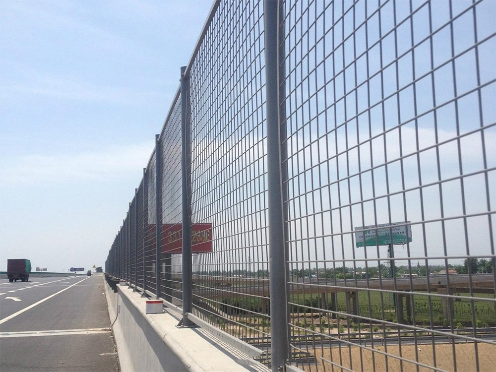 機場圍欄網(wǎng)生產廠家